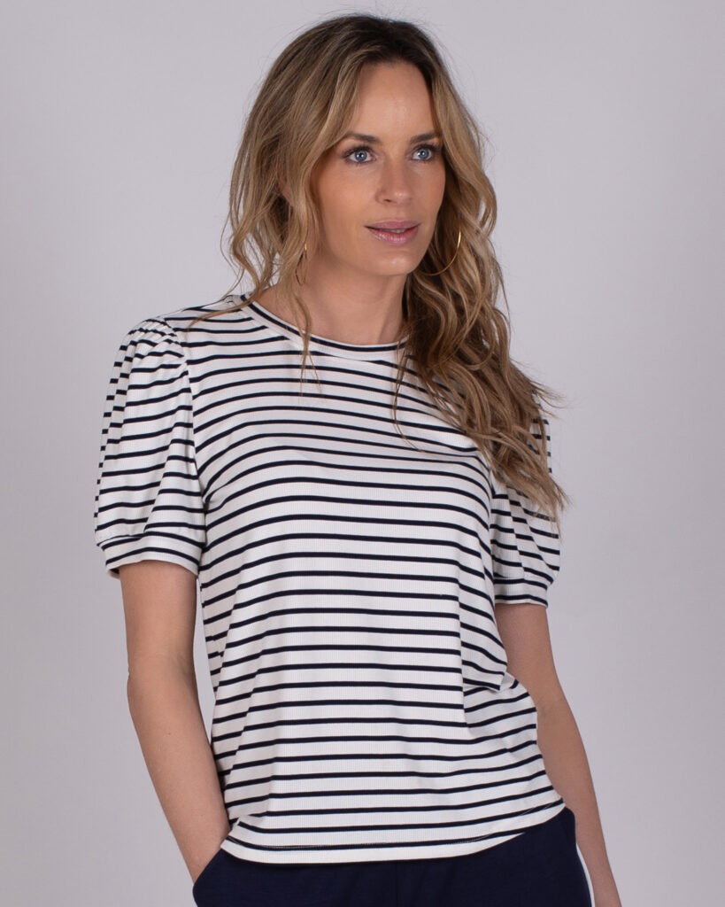 Dames micro Navy offwhite streep top met pofmouw -NANCY 