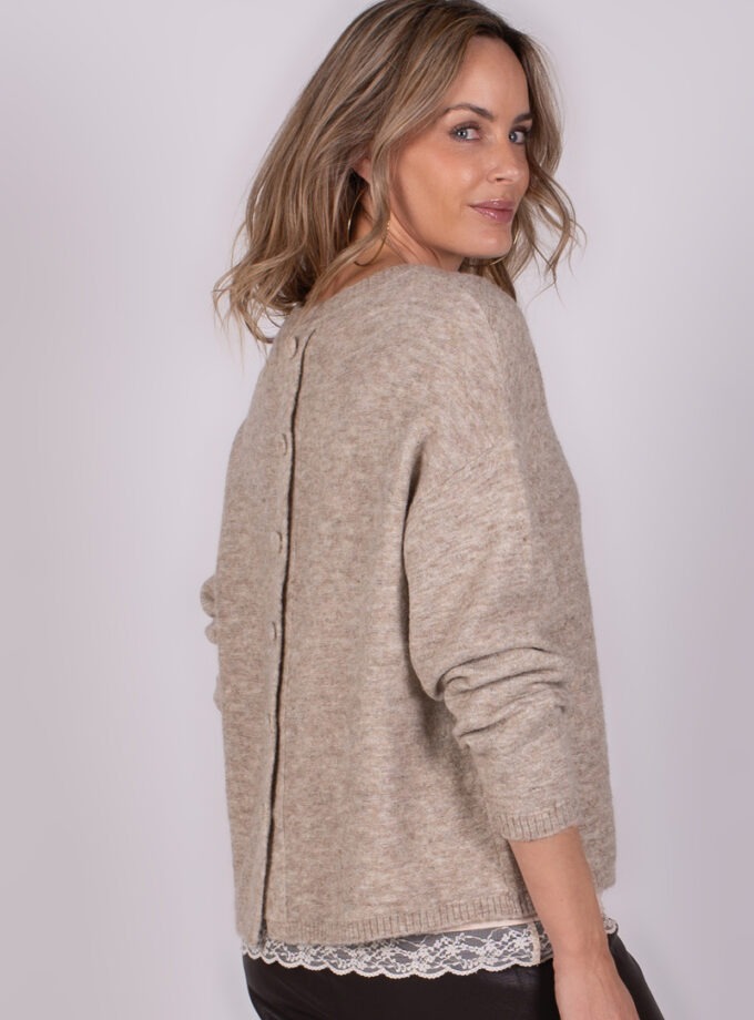 Lamia oversized pullover knoopjes pale