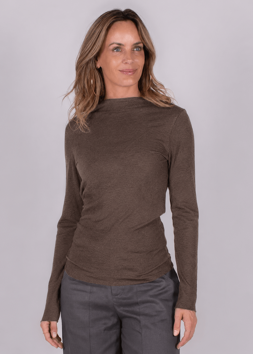 Sevilla turtleneck coffee